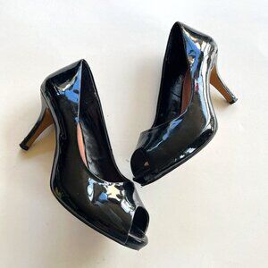 Vince Camuto Kira Black Glossy Peep Toe Pump Heels Black Patent Womens Size 7.5B